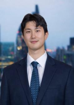 Zeo Nam, Venture Partner at Universe Ventures, speaking at Humanoid Robots Summit 2026